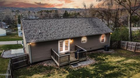1318 Irwin Dr, Powell, TN 37849 photo 7