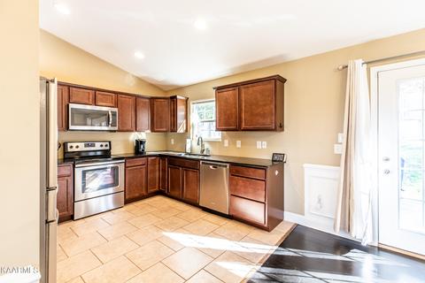 1318 Irwin Dr, Powell, TN 37849 photo 13