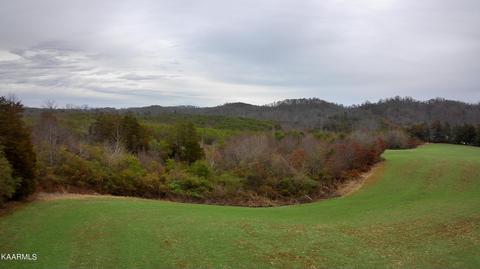 2 Ballplay Road, Madisonville, TN 37354