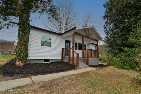 165 N Alabama Rd, Oak Ridge, TN 37830
