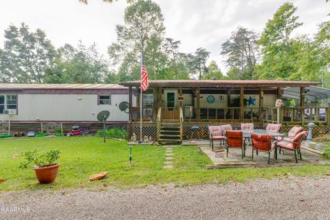 166 Lester Ledbetter Ln, Hilham, TN 38568