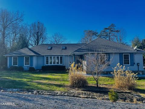 15 Belvedere Ln, Crossville, TN 38558