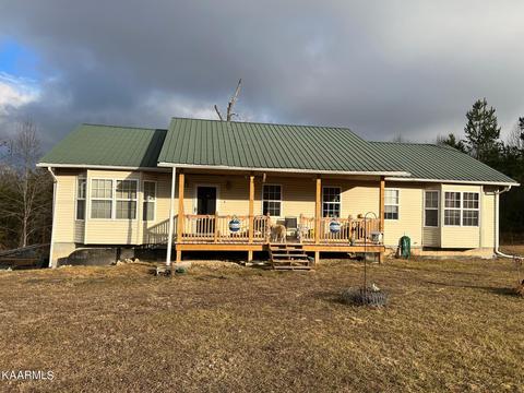546 Quail Run Ln, La Follette, TN 37766