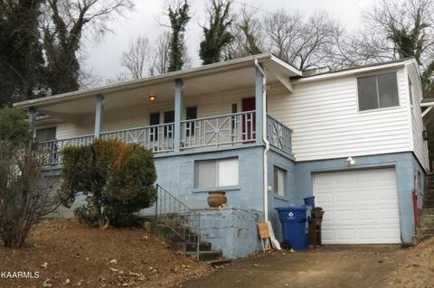 202 Outer Dr, Oak Ridge, TN 37830