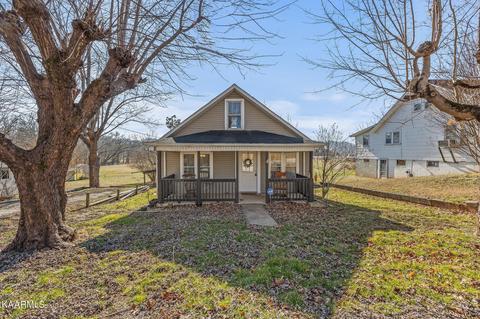 609 Burgess St, Livingston, TN 38570