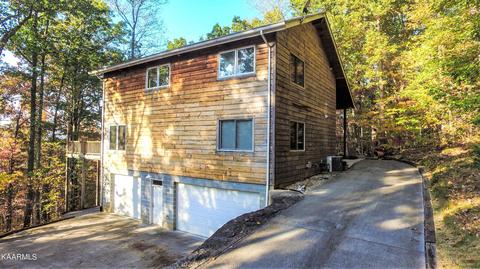 2929 Long Hollow Rd, Powell, TN 37849