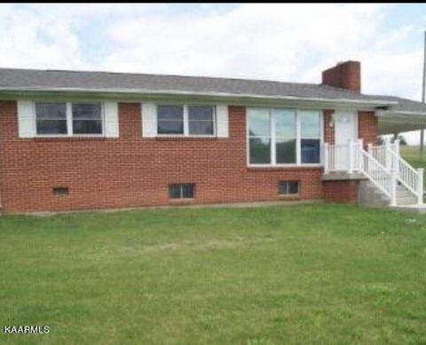 175 Grandview Dr, Ewing, VA 24248