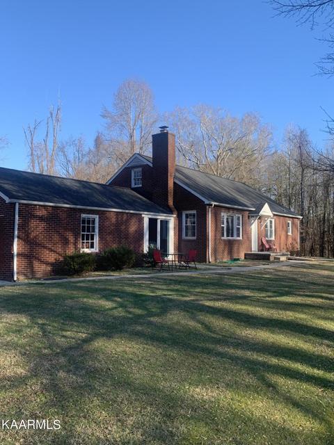 1024 S Main St, Rocky Top, TN 37769