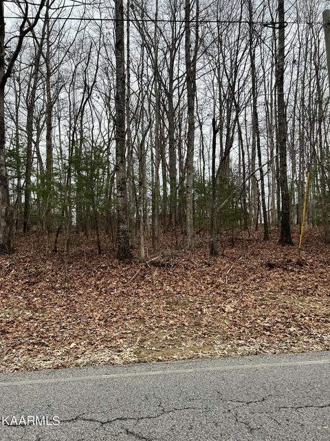 238 St George Dr, Crossville, TN 38558
