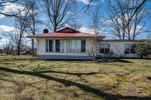 1079 Bristow Rd Off Rd, Crossville, TN 38571