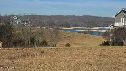 Ruth Circle, Sharps Chapel, TN 37866