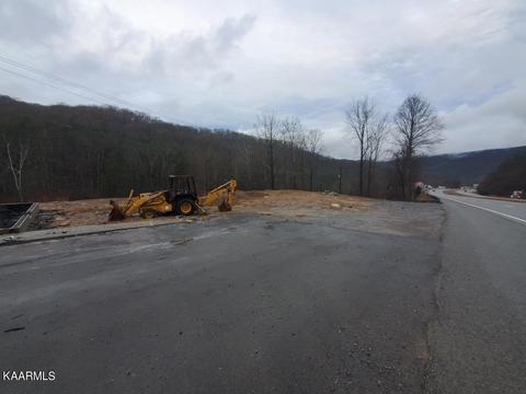 10885 E Us Hwy, Pineville, KY 40977