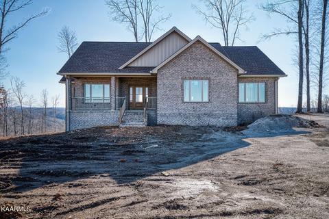 445 Taylor Rd, Byrdstown, TN 38549