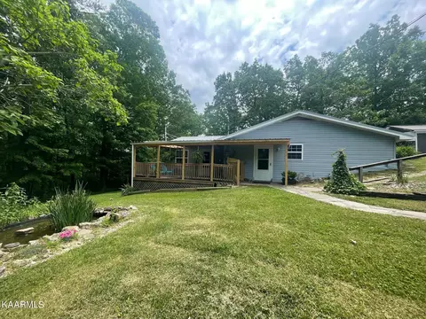 1398 Panther Branch Rd, Jamestown, TN 38556