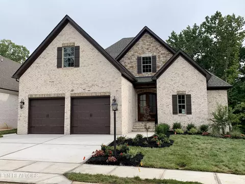1451 Bronze Ln, Knoxville, TN 37922
