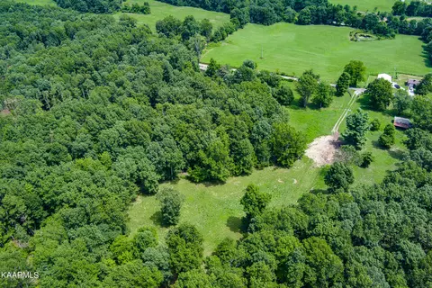 Casto Pugh Rd, Crossville, TN 38571