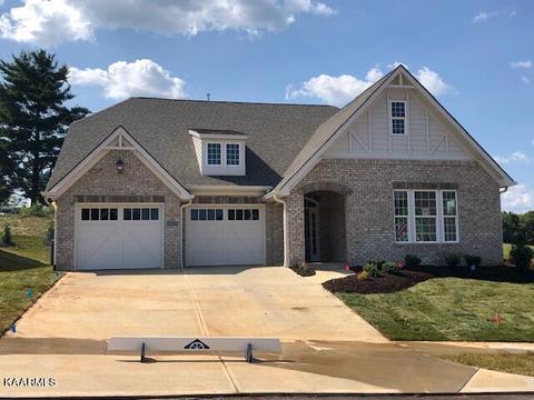 12827 Scarlet Sage Dr, Farragut, TN 37934