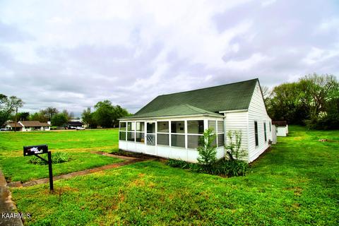 1414 Madison Ave, Maryville, TN 37804