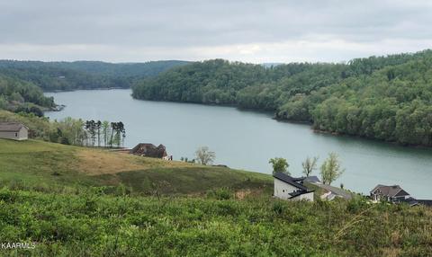 92 Cameron Loop Lane, La Follette, TN 37766