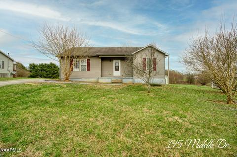 145 Middle Dr, Sparta, TN 38583
