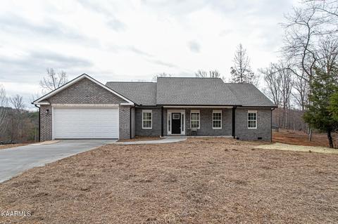 100 Coyote Cir, Vonore, TN 37885