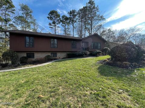 518 Briar Creek Dr, Knoxville, TN 37934