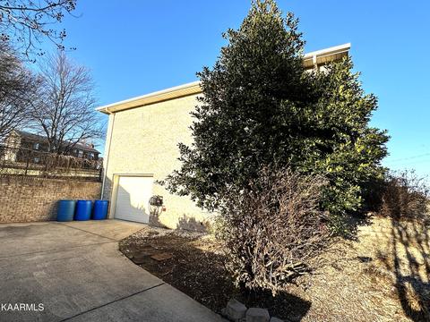 7052 S Crest Ave, Talbott, TN 37877 photo 4