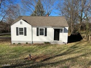 2001 W Gilbert Ln, Knoxville, TN 37920