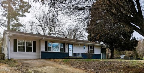 5760 NW Goldenrod Cir, Knoxville, TN 37921