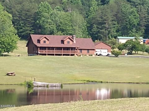165 Lowe Galyon Ln, Philadelphia, TN 37846