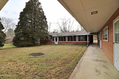 206 E Seneca Cir, Oneida, TN 37841 photo 40