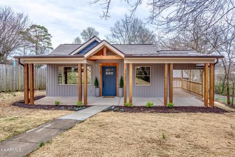 2622 Carson Ave, Knoxville, TN 37917