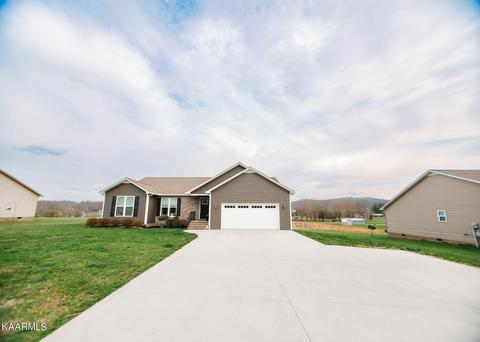 2805 Rickman Rd, Livingston, TN 38570