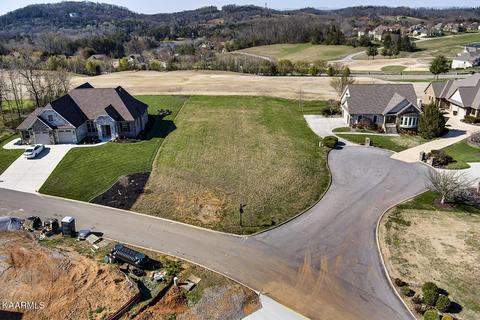 181 Osprey Cir, Vonore, TN 37885