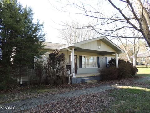 211 W Broyles Rd, Chuckey, TN 37641 photo 1