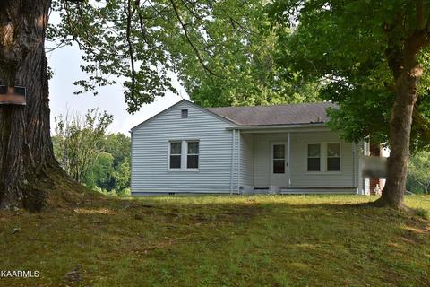 107 Pinewood Ln, Middlesboro, KY 40965