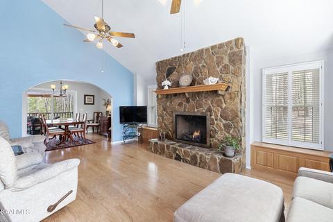 160 Colditz Ln, Oneida, TN 37841 photo 2