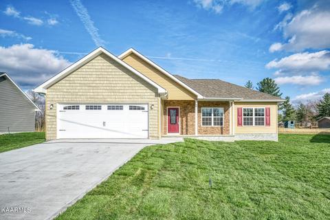 66 Sky View Meadow Dr, Crossville, TN 38555