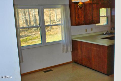 544 Ce Todd Rd, Robbins, TN 37852 photo 17
