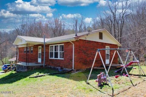 544 Ce Todd Rd, Robbins, TN 37852 photo 3