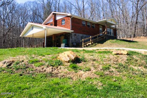 544 Ce Todd Rd, Robbins, TN 37852 photo 4