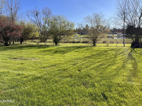 7244 Deville Way, Powell, TN 37849 photo 8