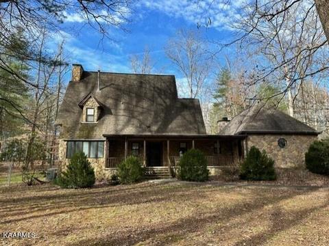 314 Orchard Valley Dr, Harriman, TN 37748