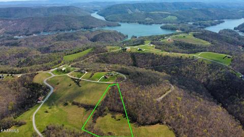 Flagstone Loop, New Tazewell, TN 37825