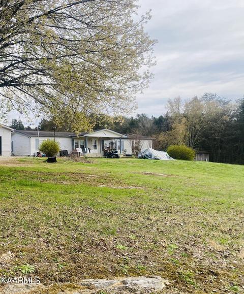 108 Waggoner Ln, Maynardville, TN 37807