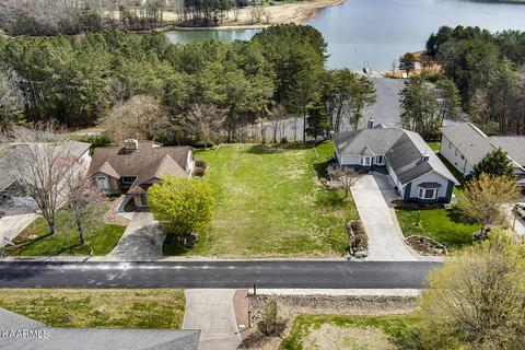 307 Ogana Trce, Loudon, TN 37774