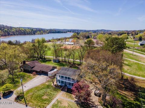 913 Lake Haven Rd, Knoxville, TN 37934
