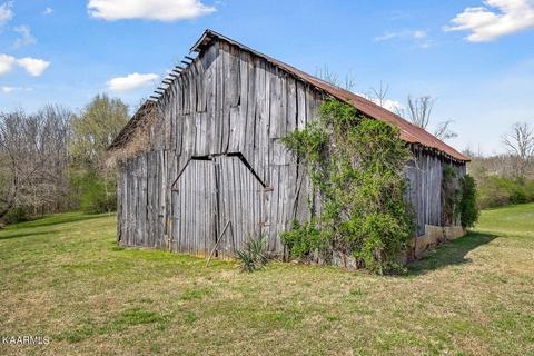 9025 Austin Bottom Rd, Baxter, TN 38544 photo 28