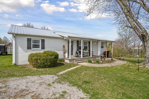 9025 Austin Bottom Rd, Baxter, TN 38544 photo 2