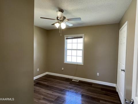 1086 N Shady Lane Loop, Clarkrange, TN 38553 photo 12